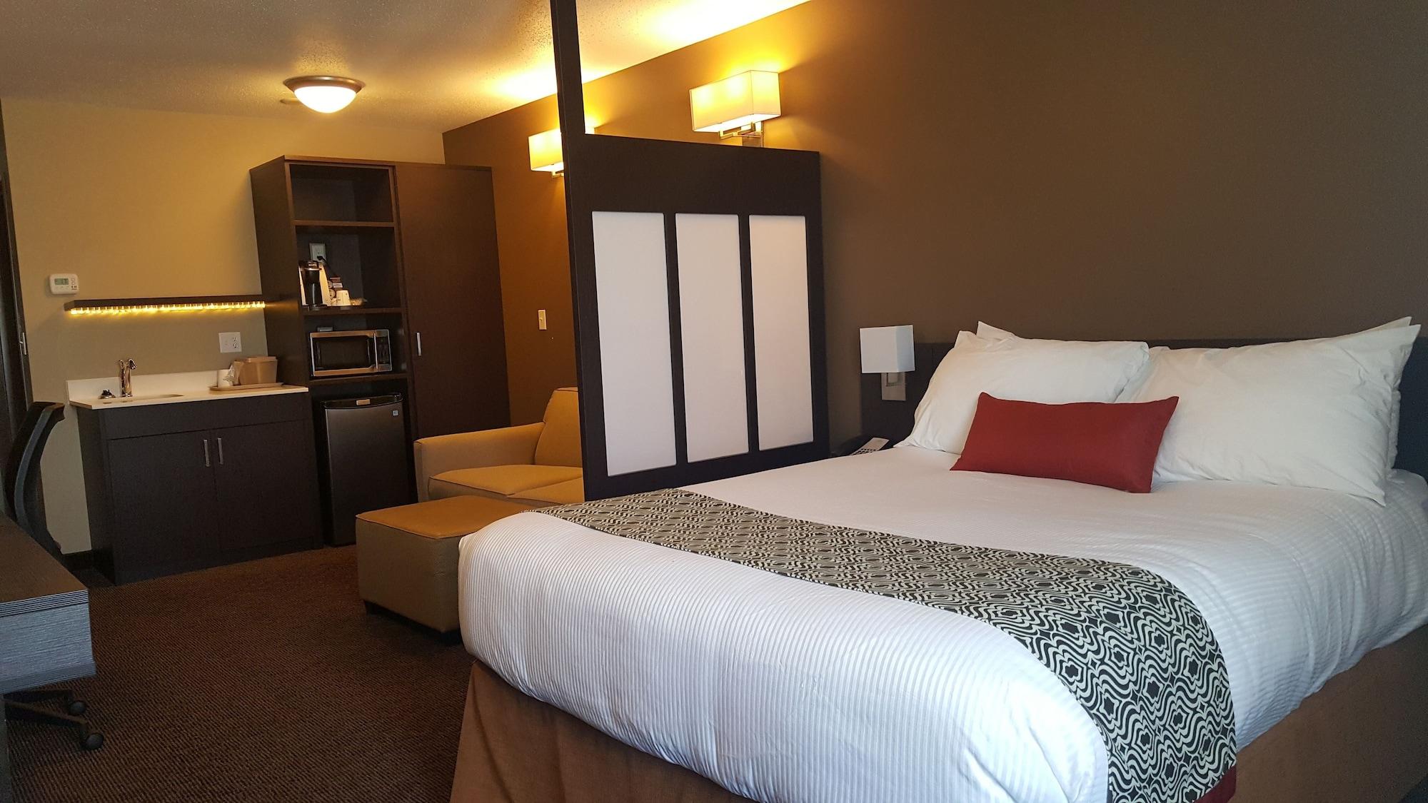 Microtel Inn & Suites By Wyndham Whitecourt Zewnętrze zdjęcie